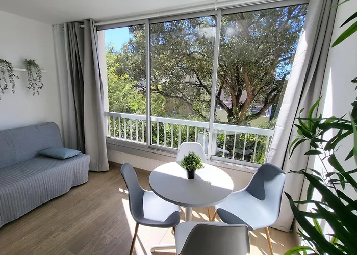 Appartement De 50 M2 Cosy Et Moderne A 100 M De La Plage