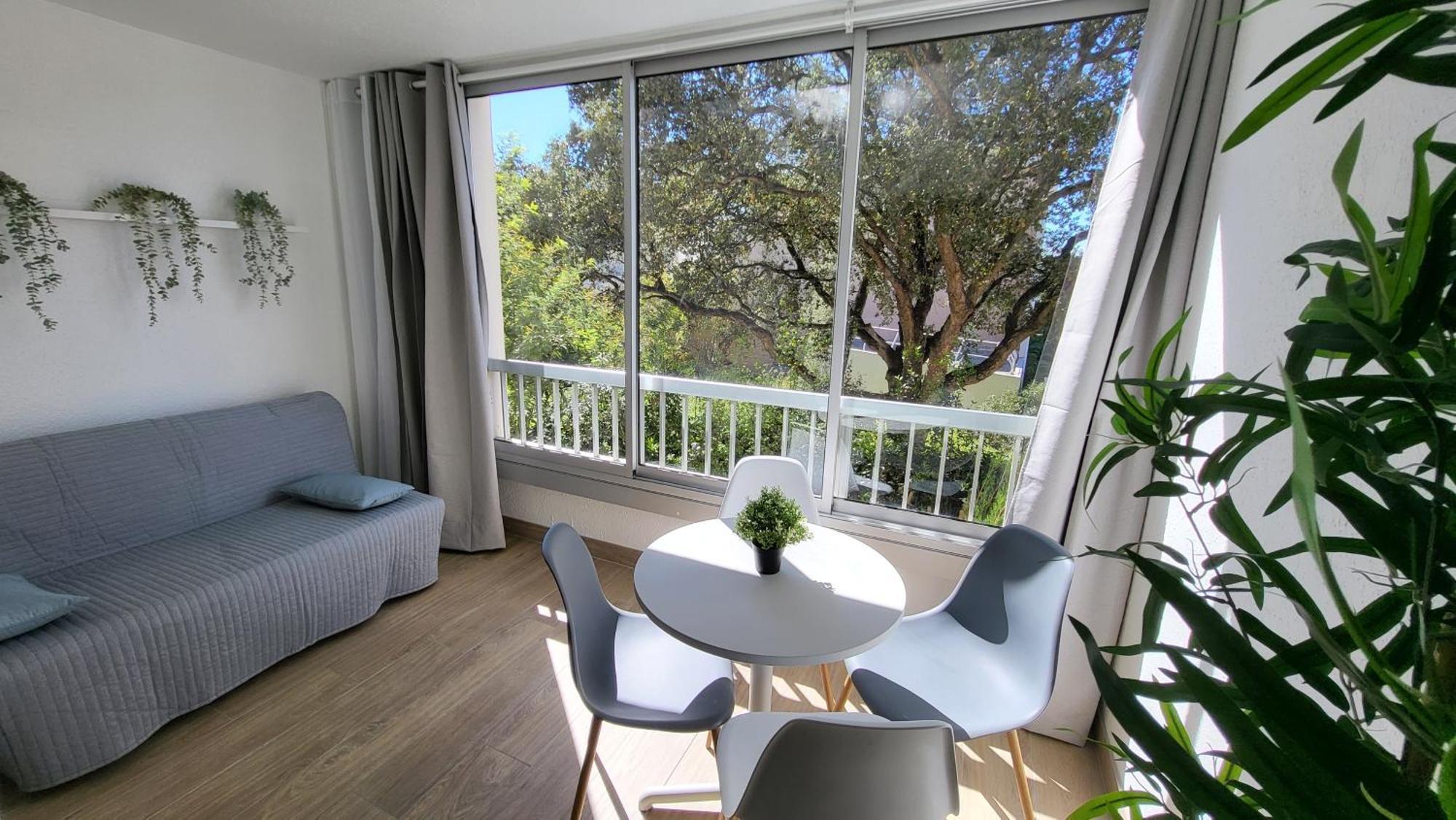 De 50 M2 Cosy Et Moderne A 100 M De La