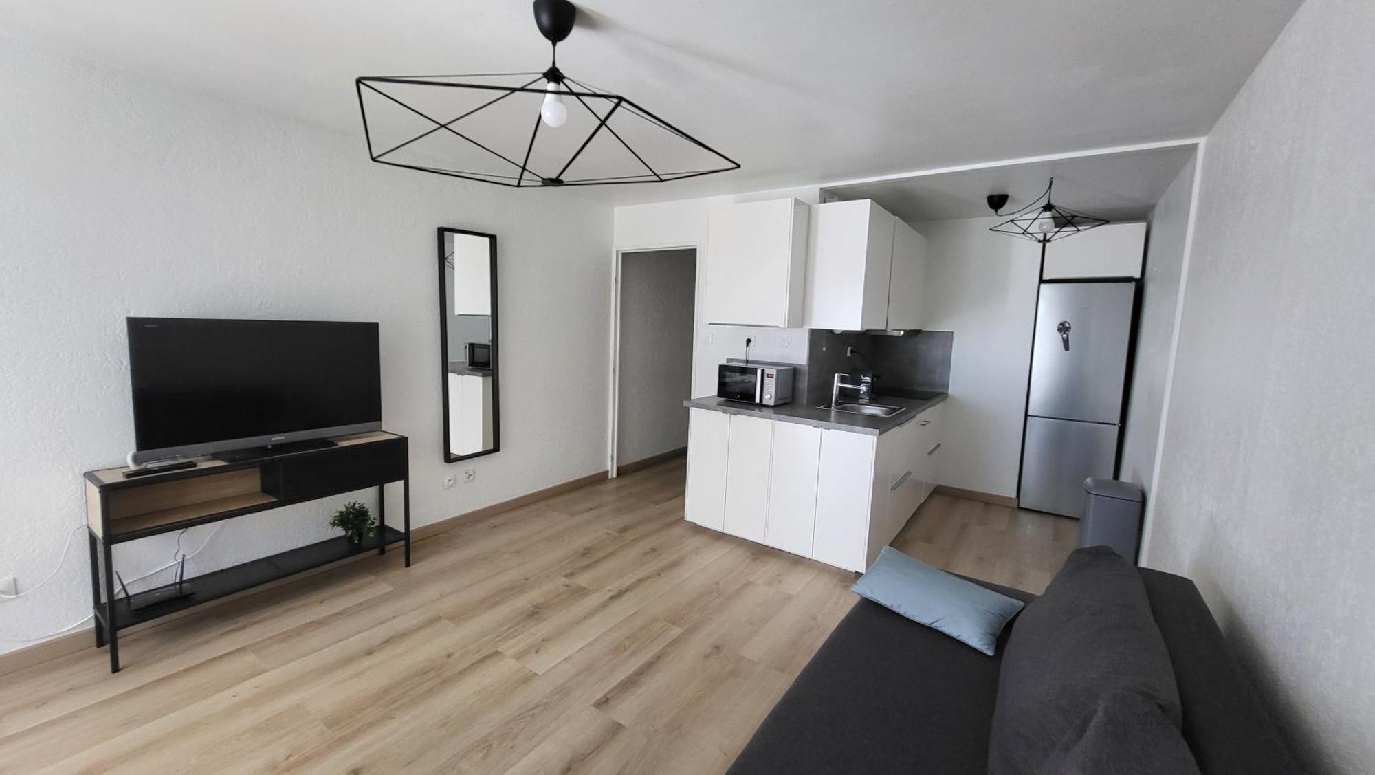 Apartment De 50 M2 Cosy Et Moderne A 100 M De La